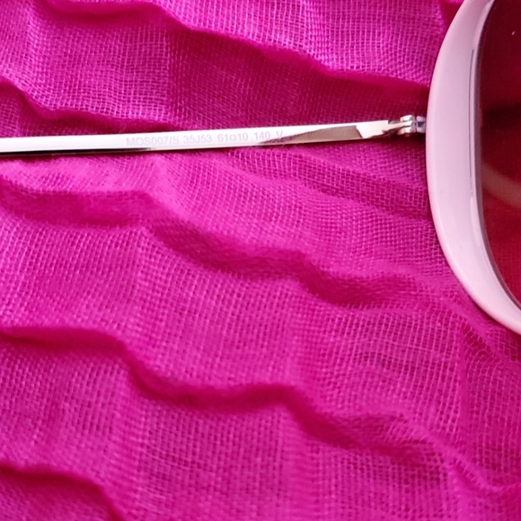 💗💫MOSCHINO💫💗Aviator sunglasses - Picture 7 of 12